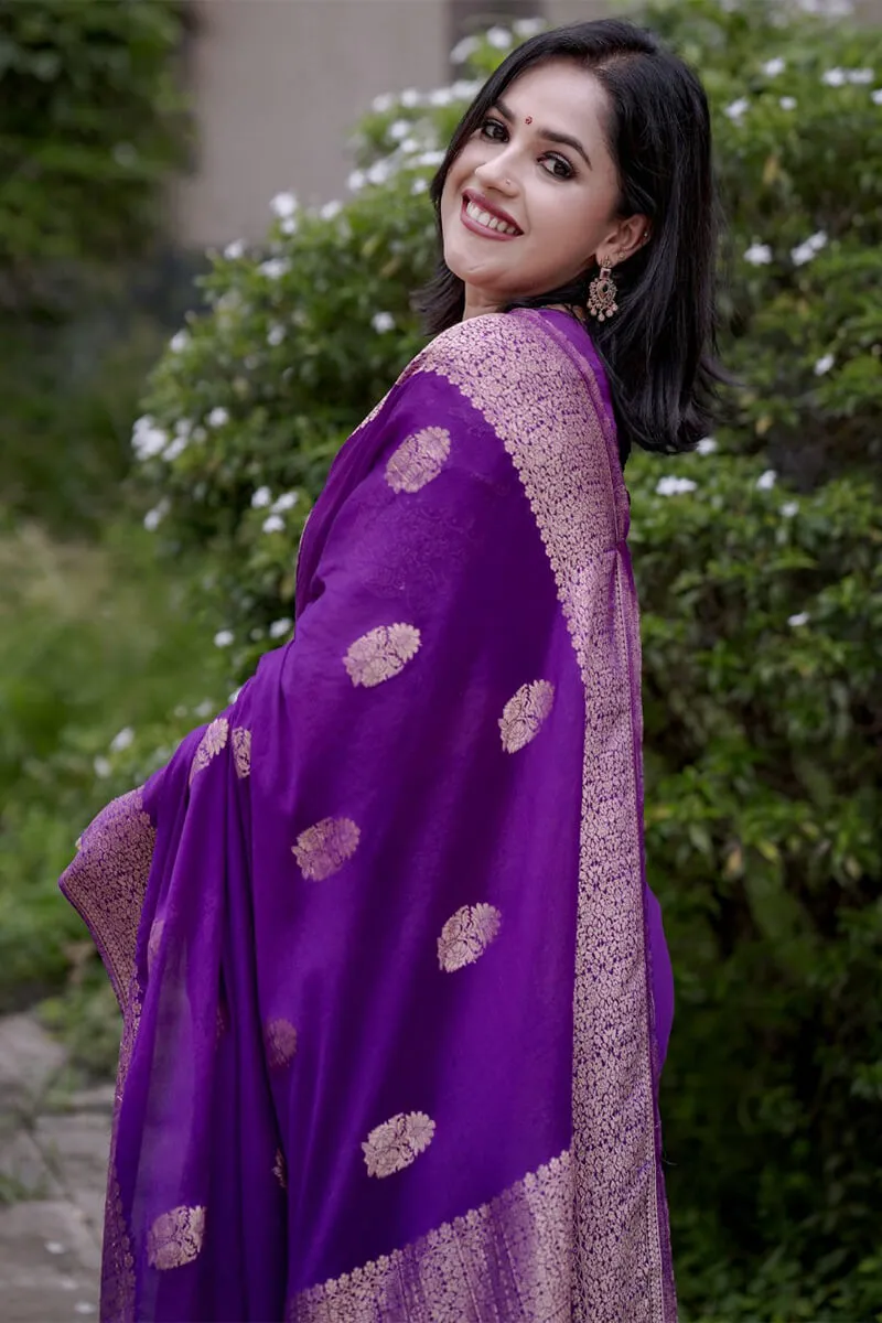 Amazing Purple Soft Silk Saree With Surpassing Blouse Piece