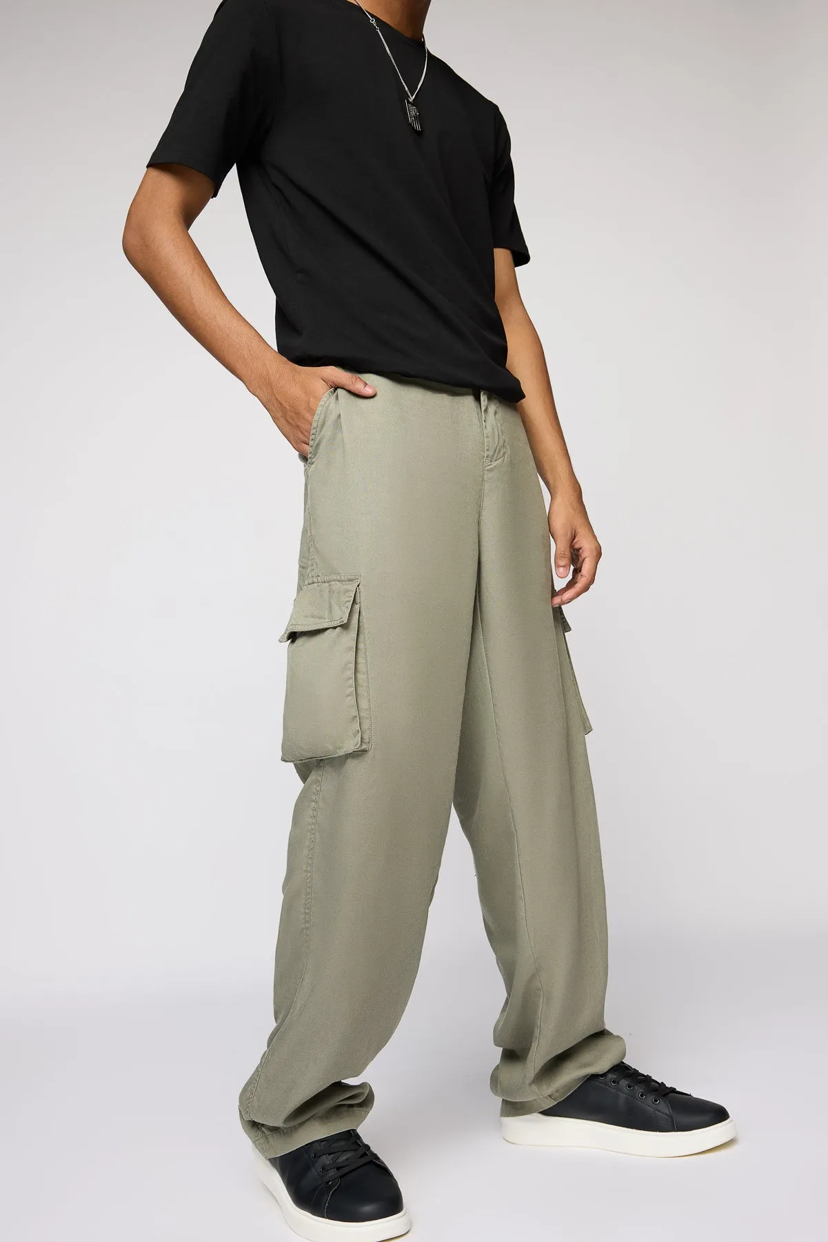 Field Olive Men’s Cargo Korean Pants