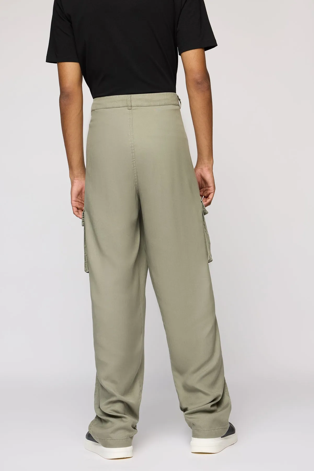 Field Olive Men’s Cargo Korean Pants