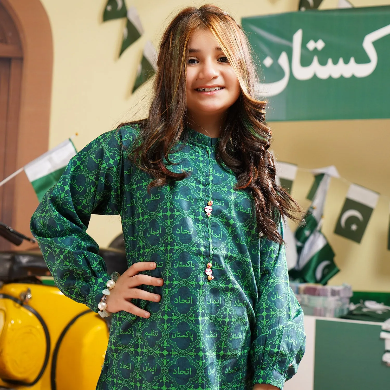 Girls Cotton Poplin IND 2Pcs Suit Pakistan Motto-Green