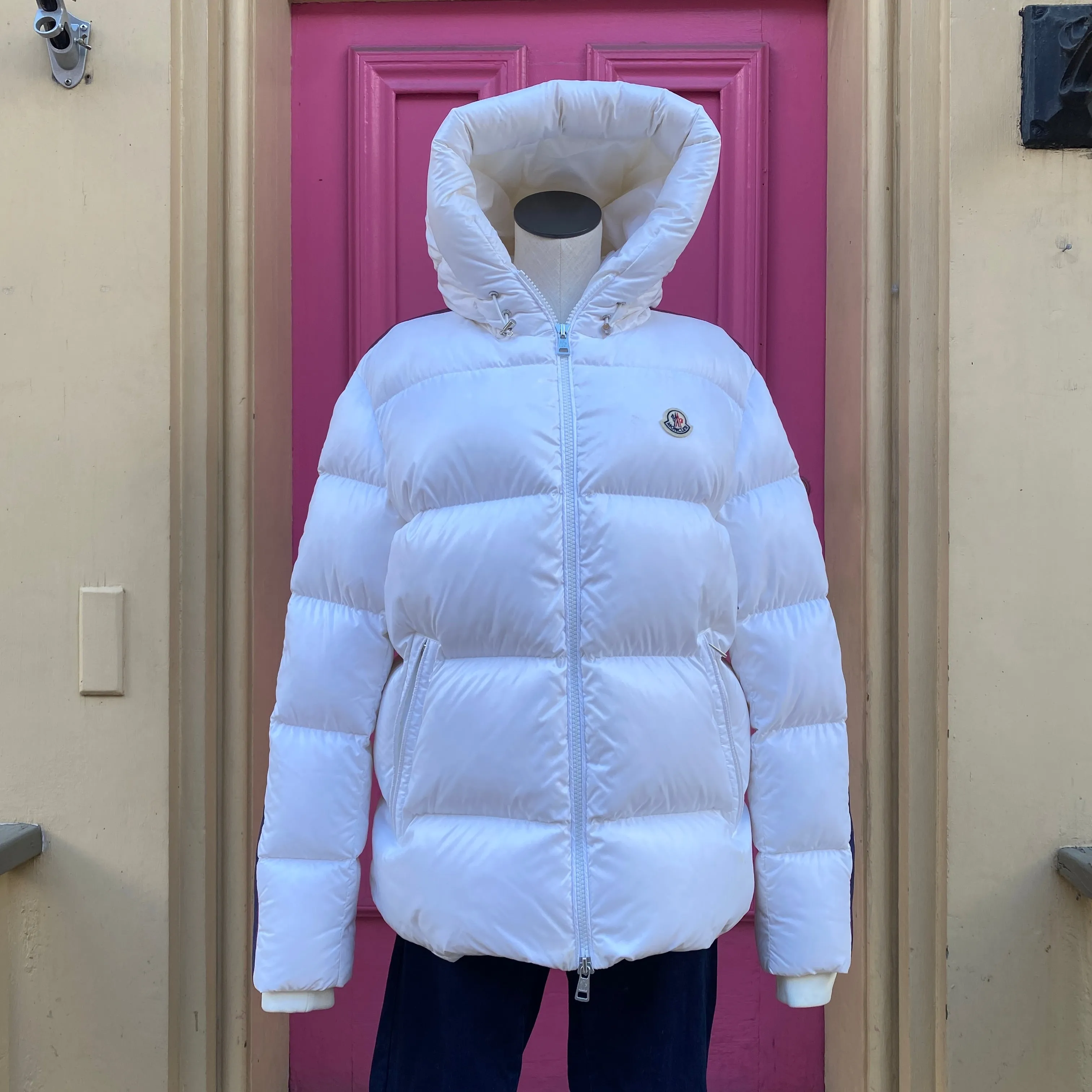 Moncler white Dincer Giubbotto jacket size XL (mens) **as is**